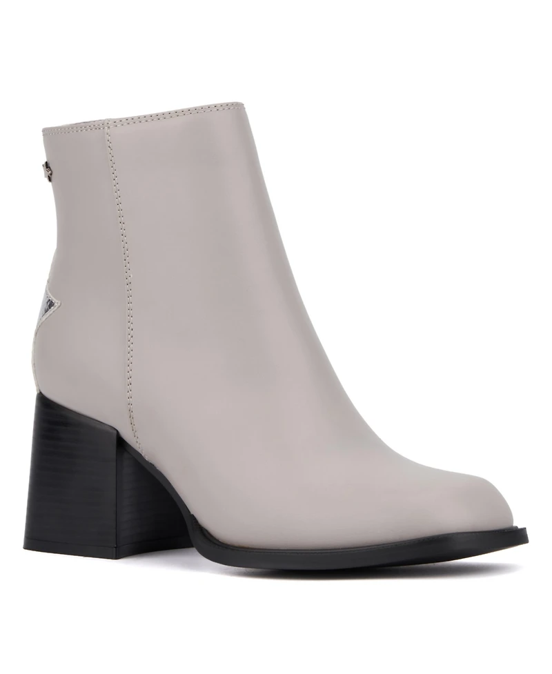 Olivia Miller Women's Star Ankle Boots
