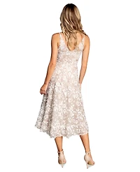 Dress the Population Women's Elisa Floral-Embroidered Midi