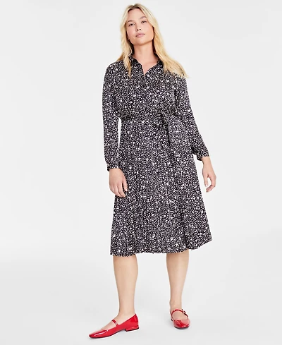 On 34th Women's Long-Sleeve Pleated Shirtdress