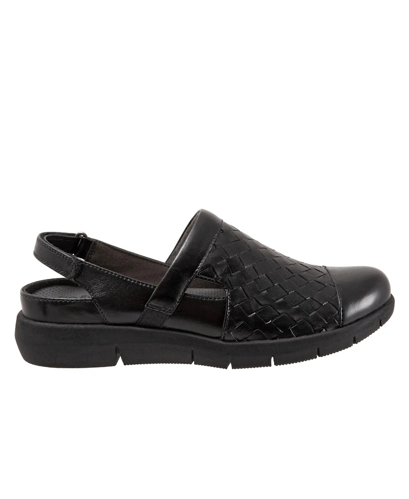 Softwalk Salina Woven Ii Flat