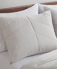 Intelligent Design Remy Quilted Chevron 3-Pc. Comforter Set, Full/Queen