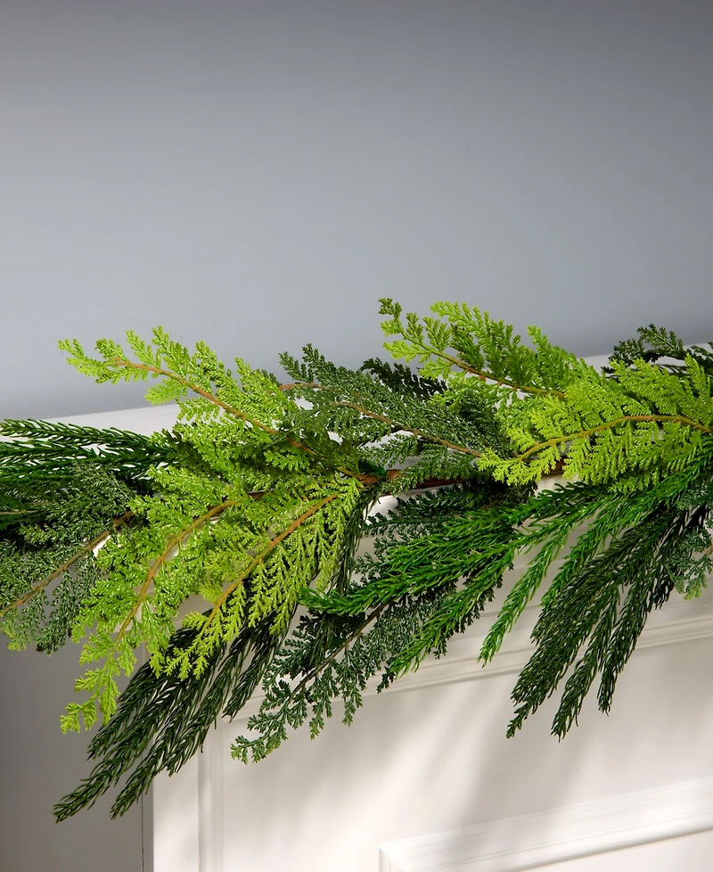 National Tree Company Christmas Cottage Garland, 5 feet.