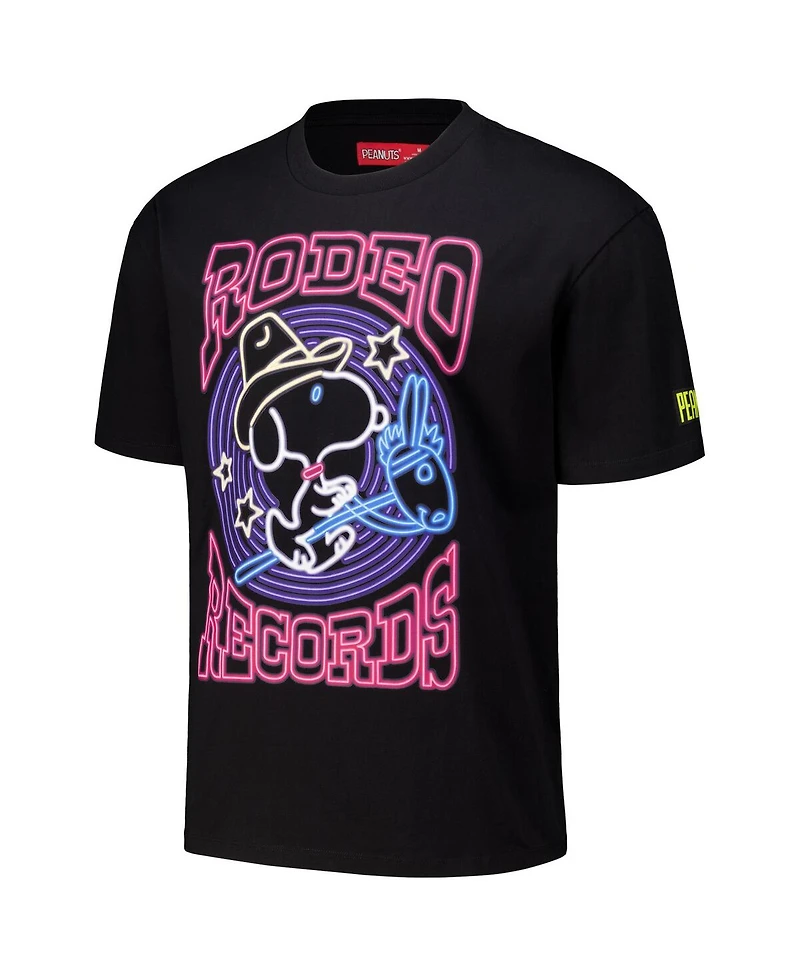 Freeze Max Men's Black Peanuts Snoopy Rodeo Loose Fit T-Shirt
