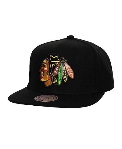Mitchell & Ness Men's Black Chicago Blackhawks Core Top Spot Snapback Hat