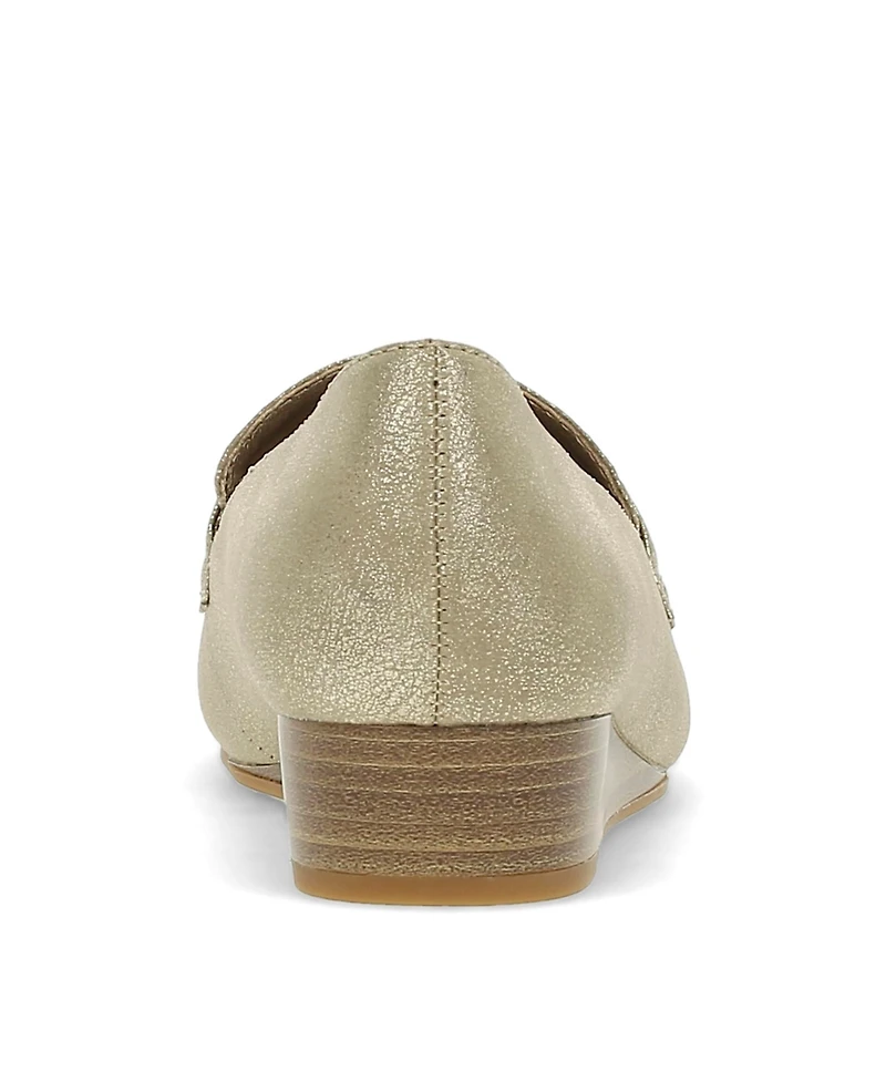 Baretraps Women's Caddie Loafer