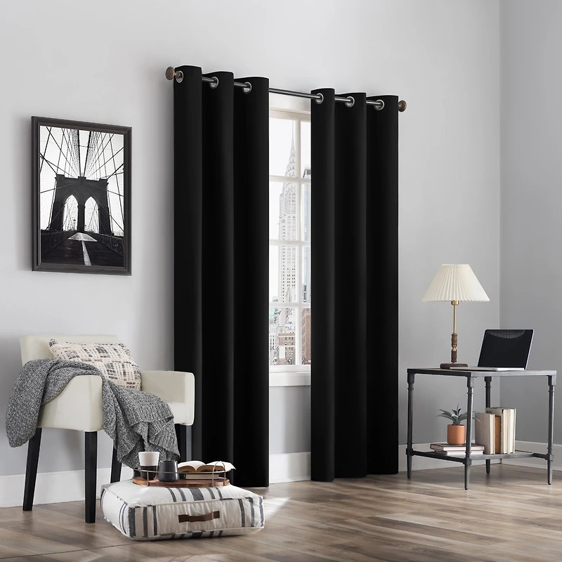 Cyrus Thermal 100% Blackout Grommet Curtain Panel
