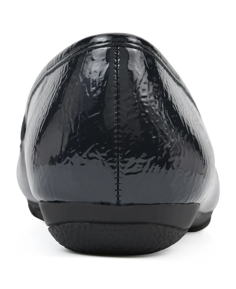 Cliffs by White Mountain Women's Glowing Loafers