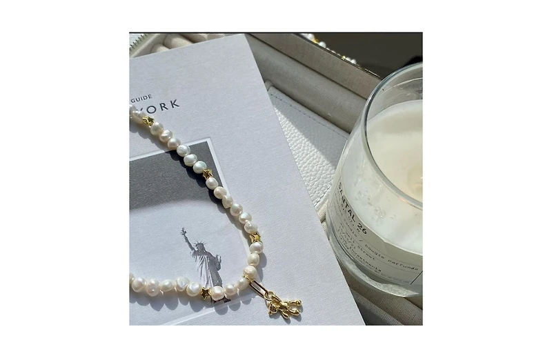 18K Gold Plated & Freshwater Pearls Help Me Sully Necklace