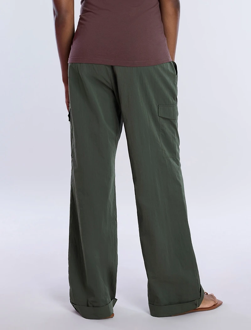 Motherhood Maternity Under the Belly Utility Cargo Relaxed Fit Pant
