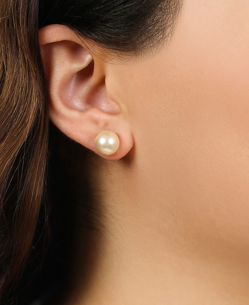 2028 Faux Cultivated Pearl Stud Earrings