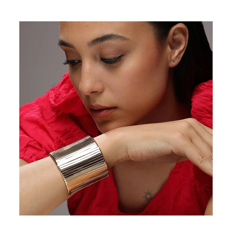 Sohi Women's Ribbed Statement Bracelet