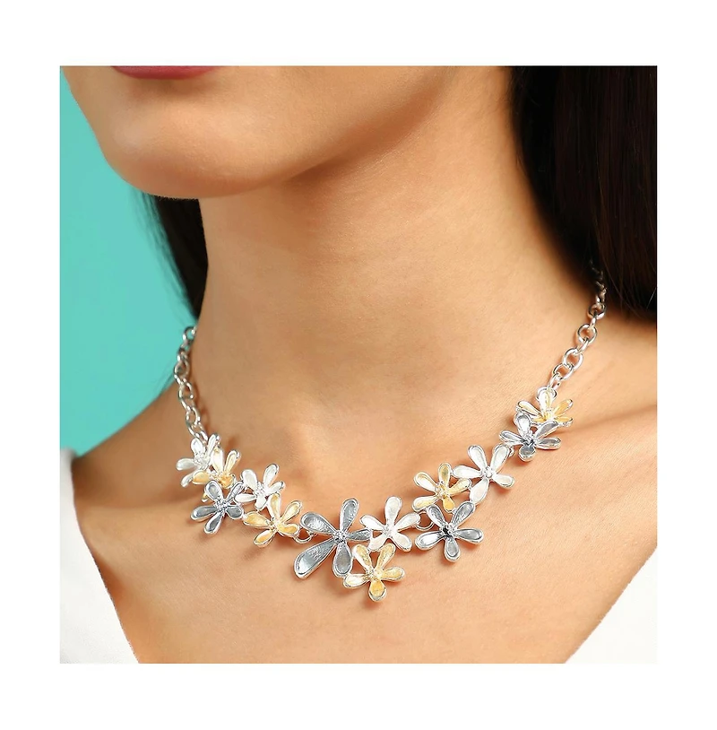 Sohi Women's The Daisy Collar Necklace