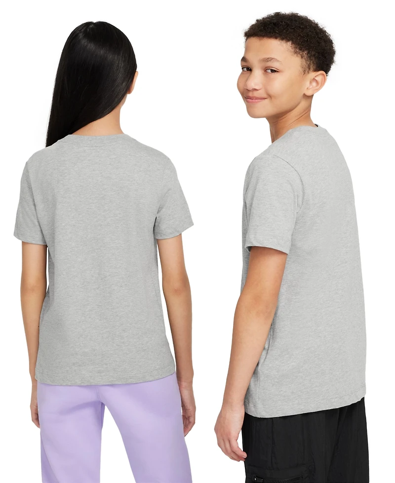 Nike Big Kids Sportswear Logo Graphic T-Shirt