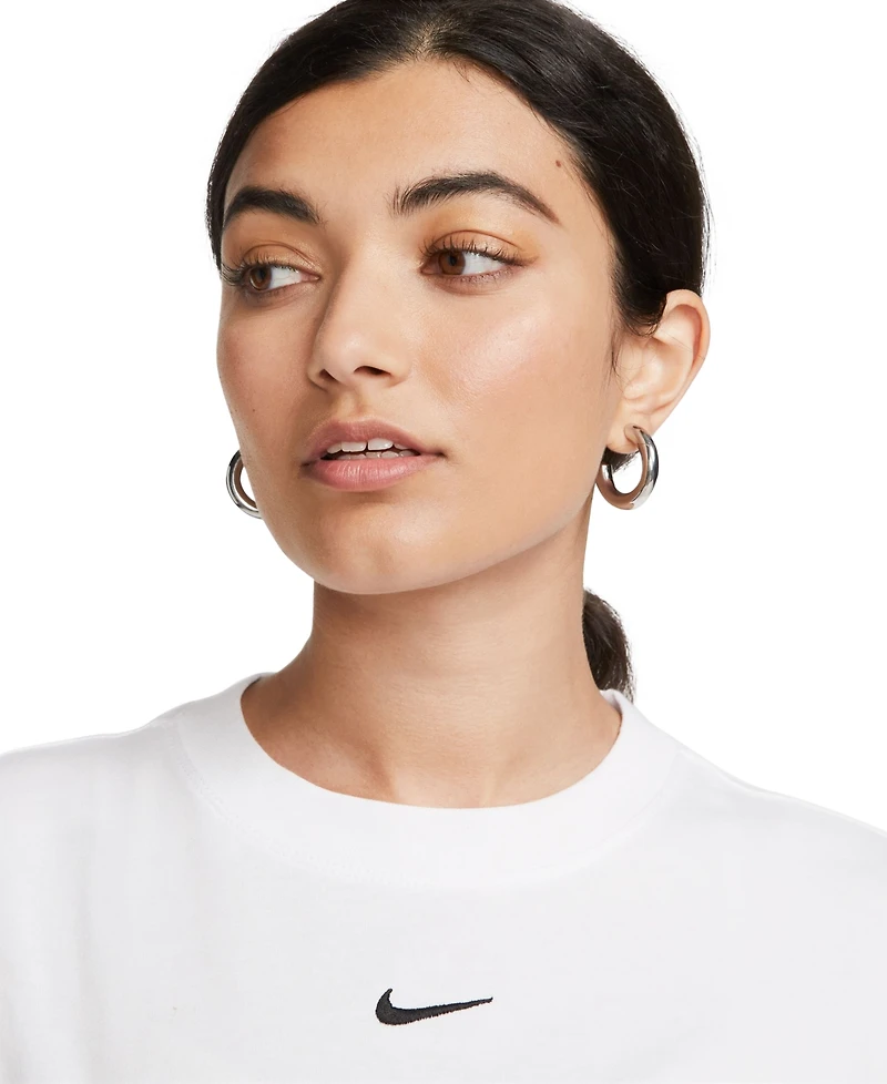 Nike Women's Sportswear T-Shirt