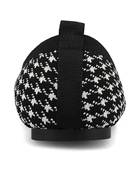 Journee Collection Women's Maryann Knit Round Toe Ballet Flats