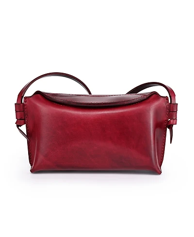 Old Trend Snapper Vintage Crossbody Bag