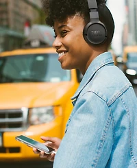 Jbl Tune 670NC On Ear Bluetooth Headphones