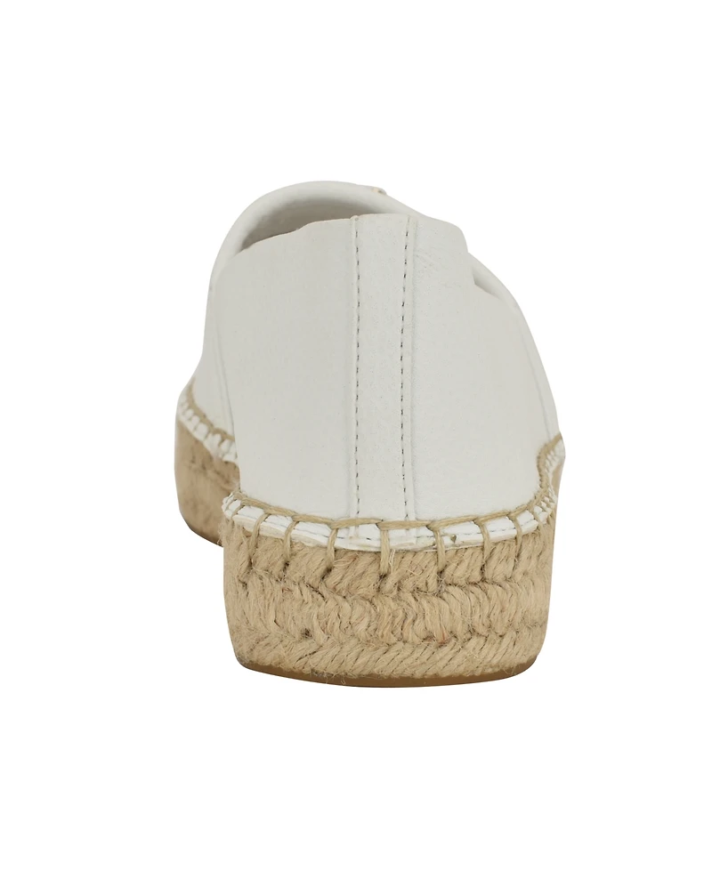 Guess Women's Jolandy Platform Espadrille Flats