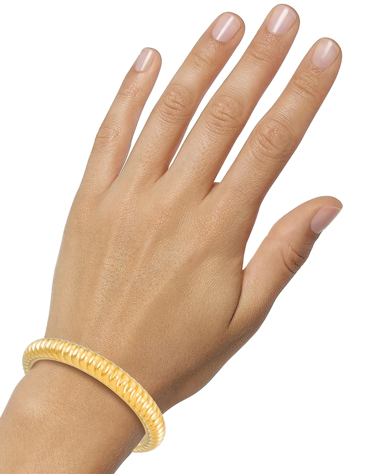 Signature Gold Ribbed Bangle Bracelet in 14k Gold Over Resin