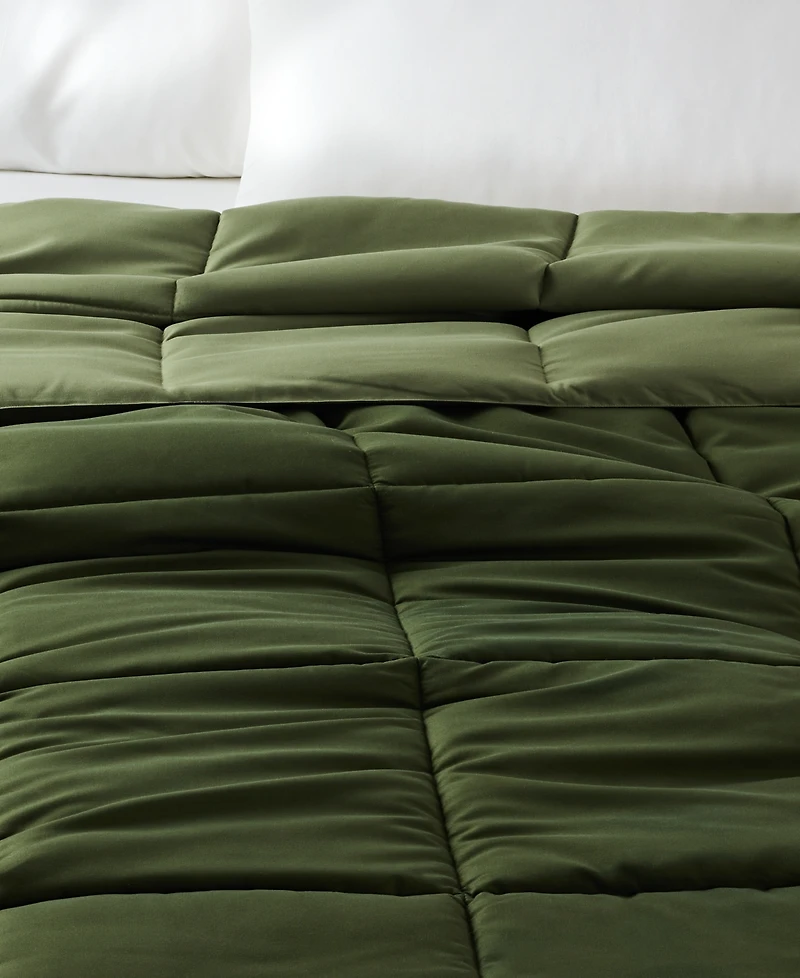 Arch Studio Microfiber Down Alternative Comforter