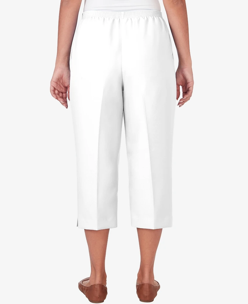 Alfred Dunner Petite Classics Button Hem Denim Capri Pants