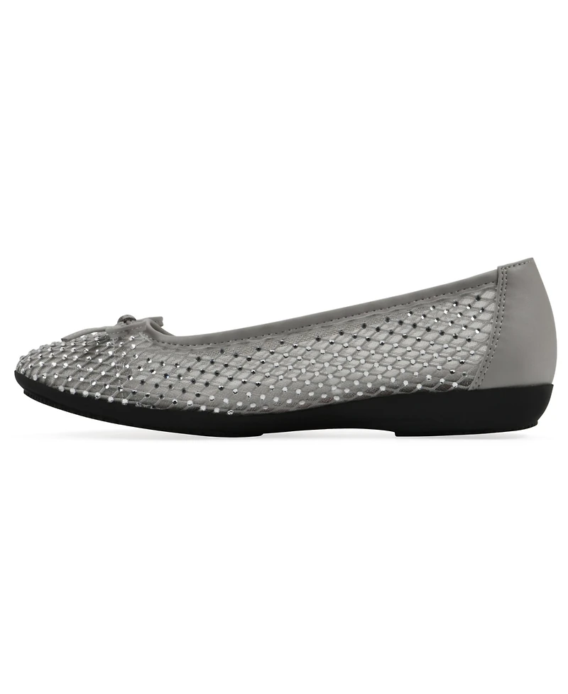 Cliffs by White Mountain Women's Carlicia Round Toe Ballet Flats