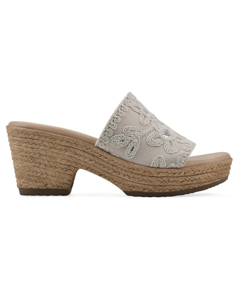 Cliffs by White Mountain Women's Biancia Wedge Slip-On Sandals