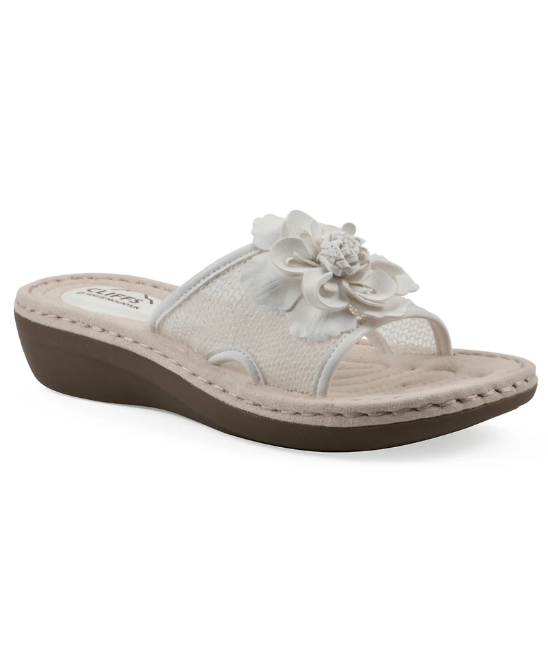 Cliffs by White Mountain Women's Chill Wedge Slip-On Sandals