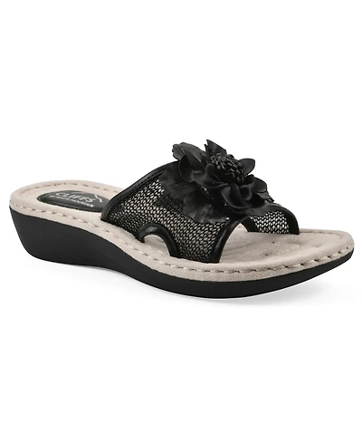 Cliffs by White Mountain Women's Chill Wedge Slip-On Sandals