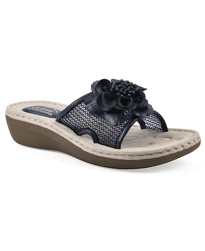 Cliffs by White Mountain Women's Chill Wedge Slip-On Sandals