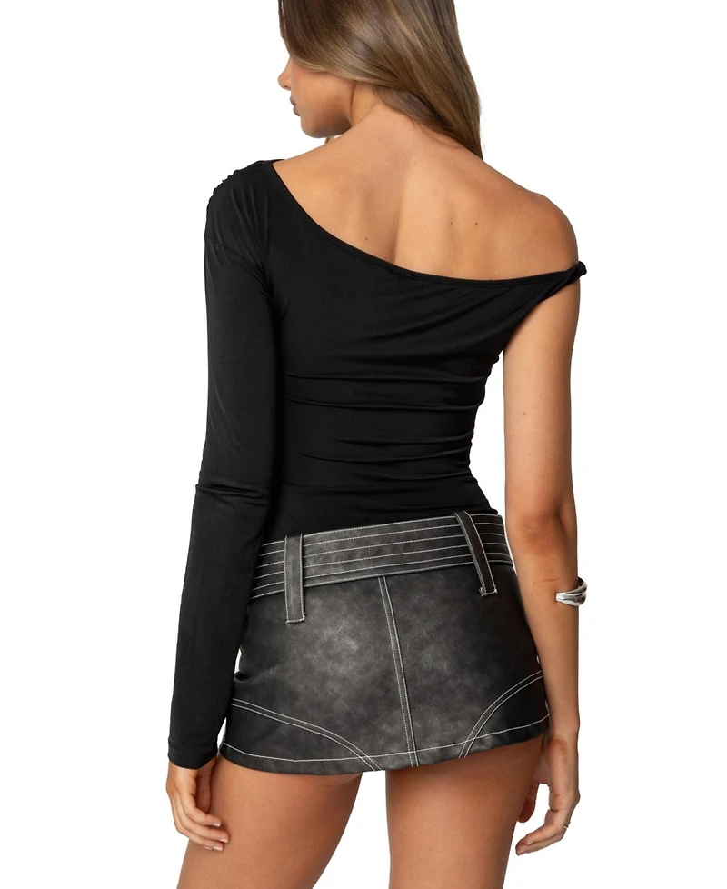 Edikted Womens Asymmetric Off Shoulder Bodysuit