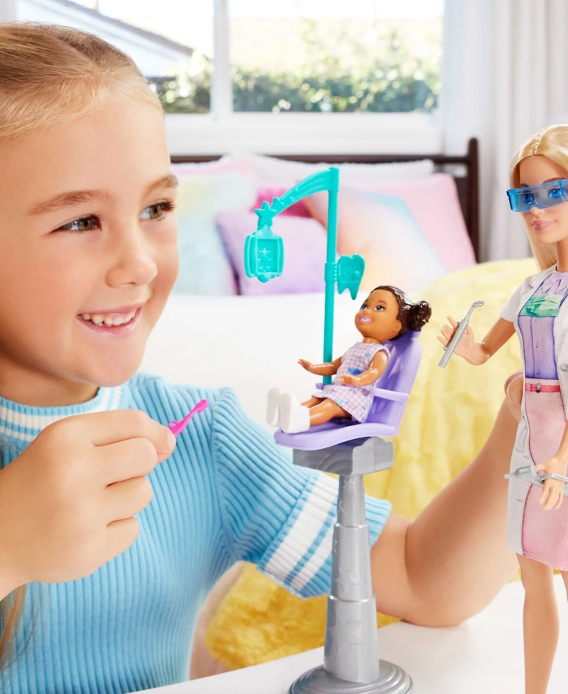 Barbie Dentist Doll with Blonde Fashion Doll, 1 Kid Doll, Medical Doctor Furniture & Accessories