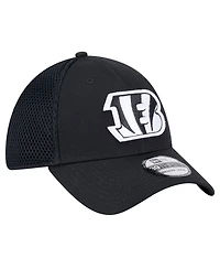 New Era Men's Black Cincinnati Bengals Main Neo 39THIRTY Flex Hat
