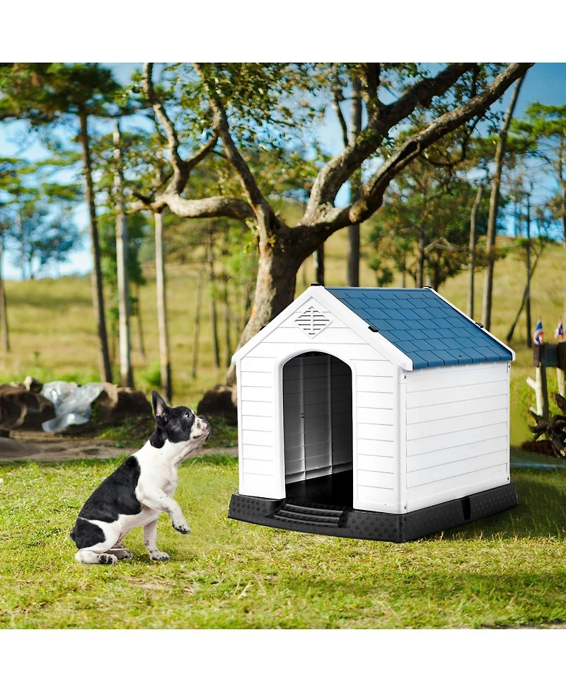 Dog House Made of Plastic with Ventilation System and Fastening Device