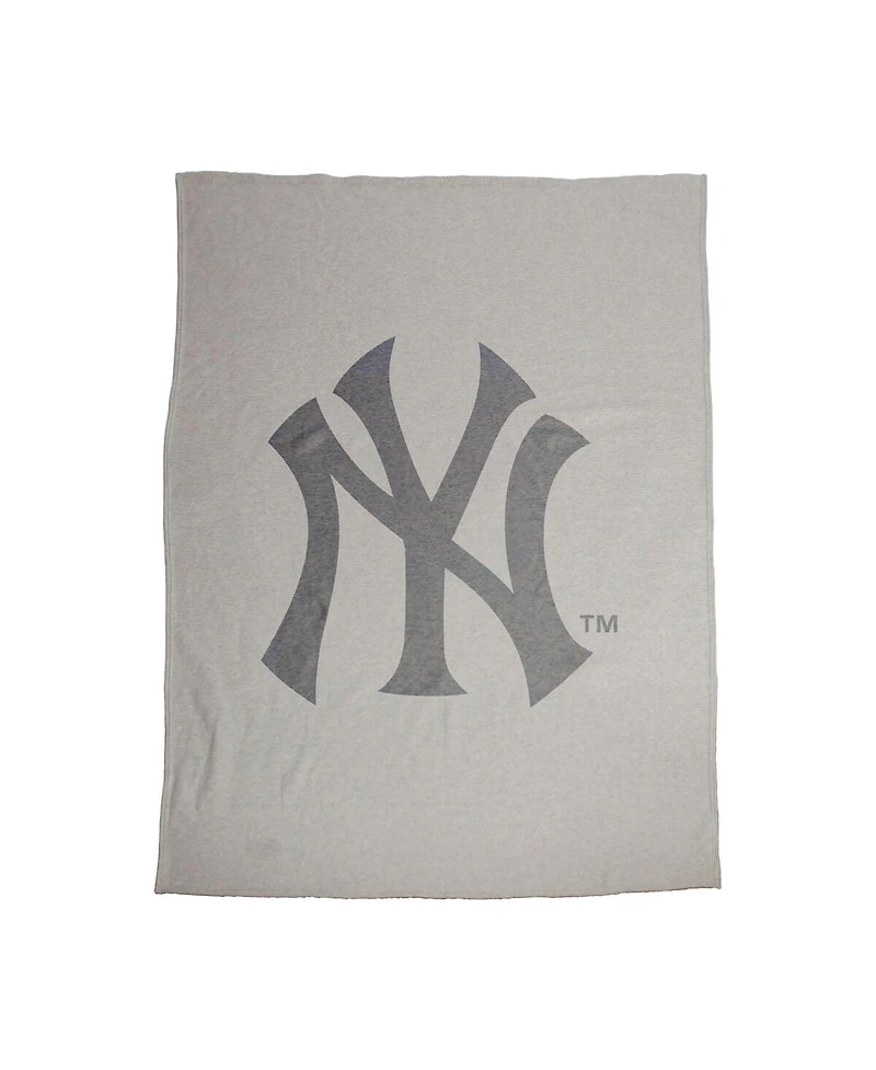 Logo Brands New York Yankees 54" x 84" Sweatshirt Blanket