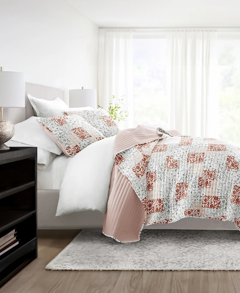 ienjoy Home Scrolled Patchwork Reversible 3-Pc. Lightweight Quilt Set, King/California King