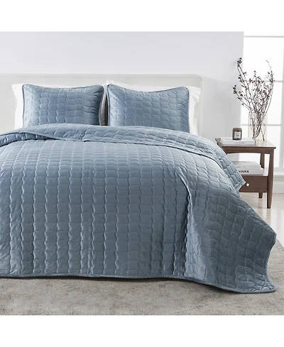Linery & Co. Velvet Solid Quilt Set