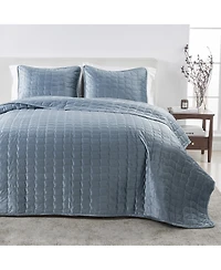 Linery & Co. Velvet Solid Quilt Set