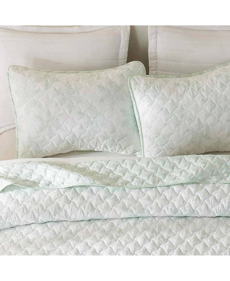 Linery & Co. Snowflake Printed Microfiber Quilt Set with Shams