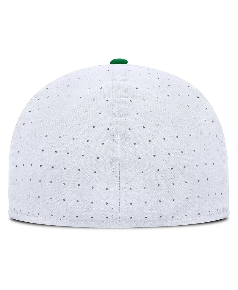 Nike Men's White Oregon Ducks On-Field Dugout True Performance Fitted Hat