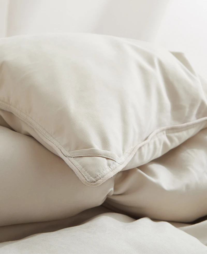 Unikome Heavyweight Goose Down Fiber Comforter