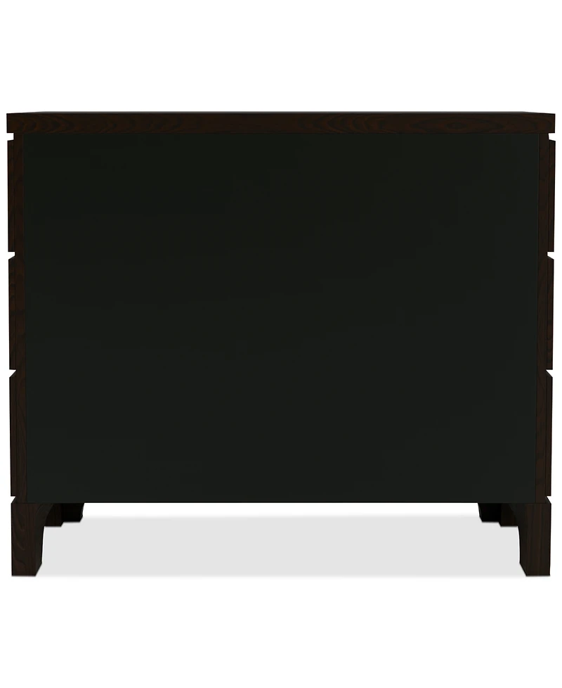 Mazen Bachelor's Chest