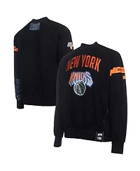 Two Hype x Nba Men's Black New York Knicks Culture Hoops Collection Premium Pullover Sweatshirt