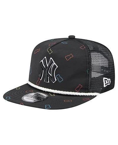 New Era Men's Black New York Yankees Gummy Golfer Trucker Adjustable Hat