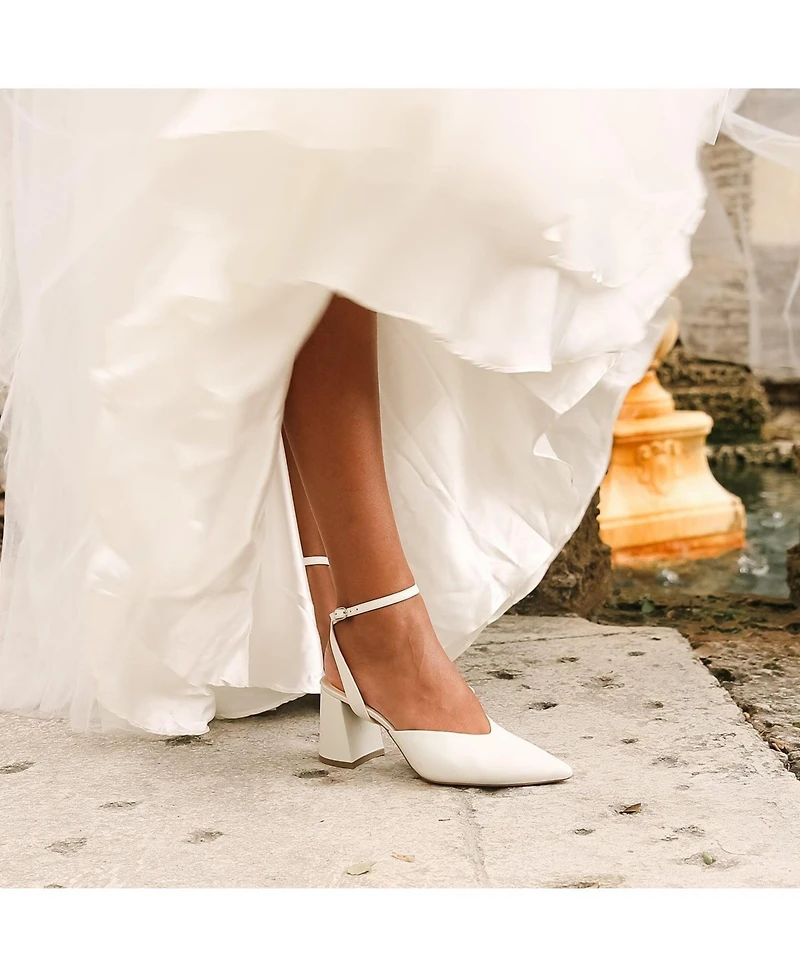 Alterre Women's White Marilyn Customizable Bridal V Mules