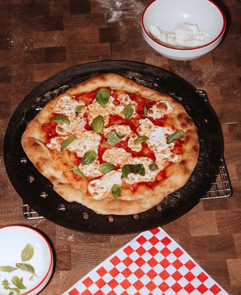 Made In Seasoned Carbon Steel 12.6" Pizza Steel