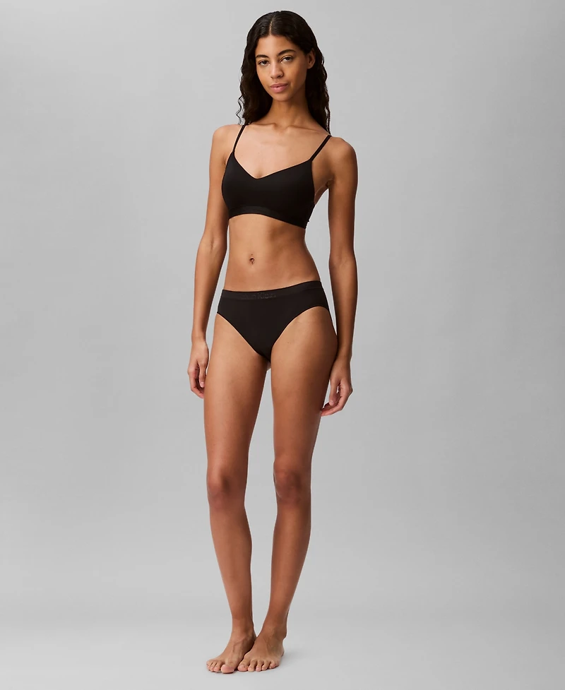 Calvin Klein Women's Form To Body Lightly Lined Bralette QF7618