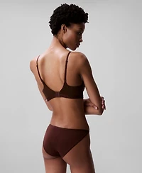 Calvin Klein Women's Form To Body Lightly Lined Bralette QF7618