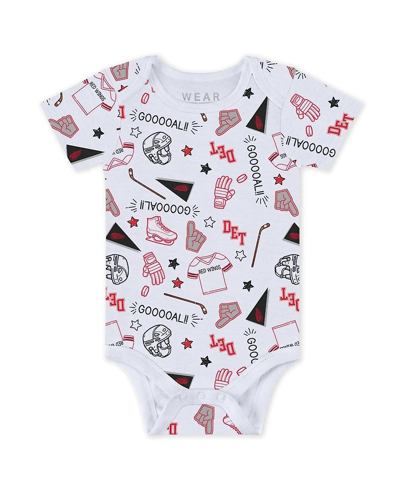 Wear by Erin Andrews Baby Boys and Girls 3-Piece Detroit Red Wings Turn Me Around Bodysuits and Pants
