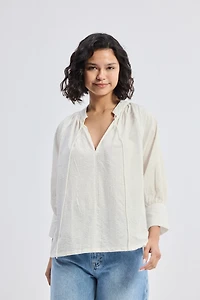 Reistor Women's Relaxed Fit Top with Front-tie Cream